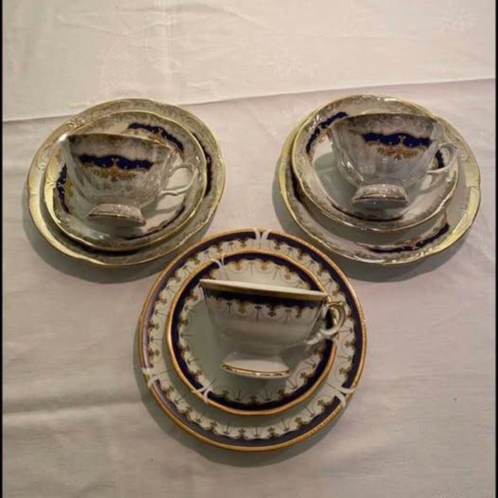 3-piece Porcelain Tea Set - Picture 1 of 4